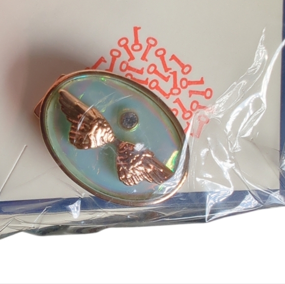 Stella And Dot Keep Collective Massage Remembrance Opal Wing Charm - Picture 1 of 2